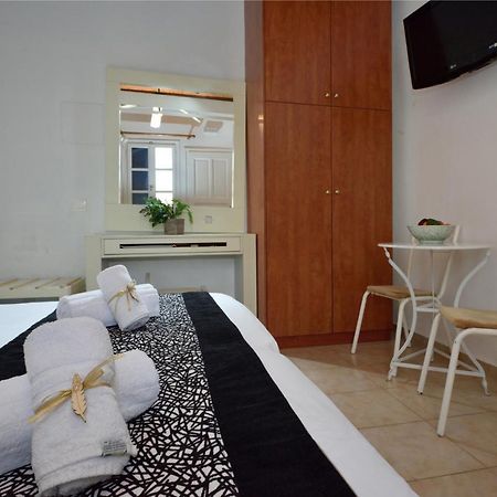 Adonis Rooms Playa Playa Kalo Livadi Exterior foto