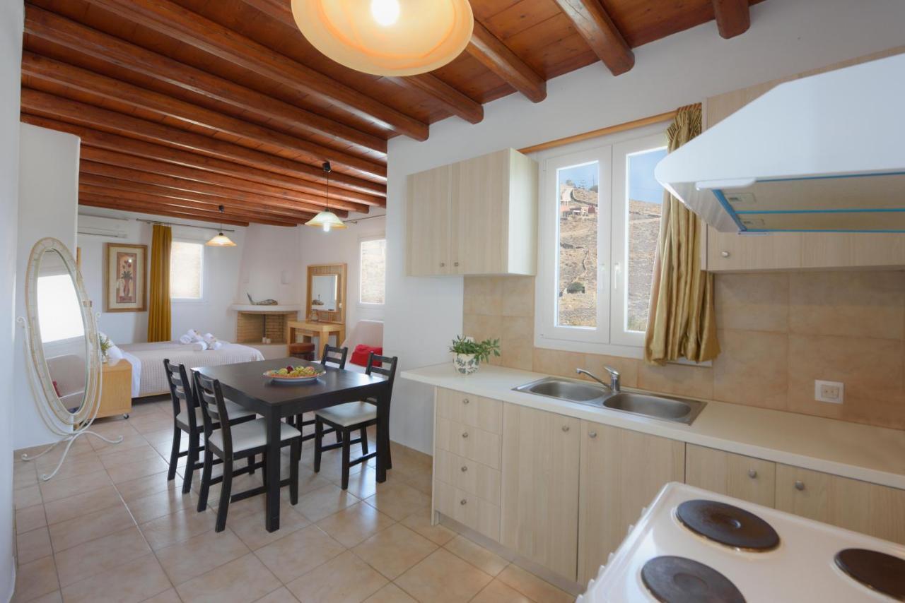 Adonis Rooms Playa Playa Kalo Livadi Exterior foto