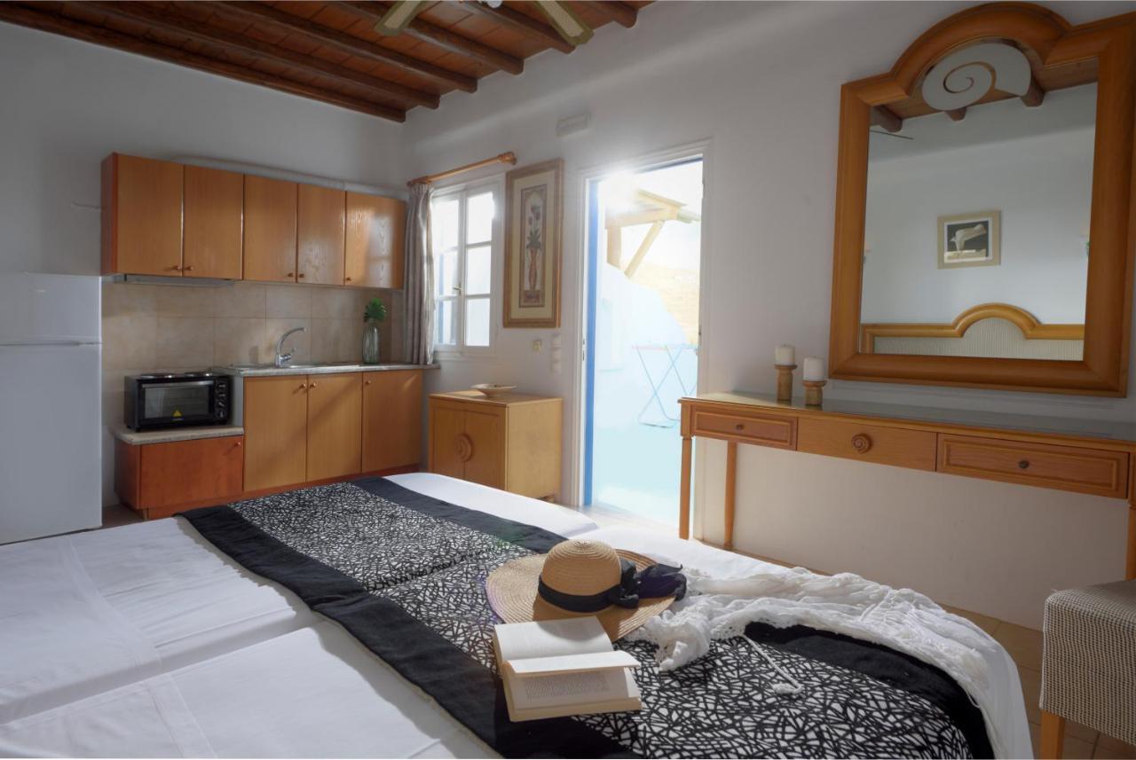 Adonis Rooms Playa Playa Kalo Livadi Exterior foto
