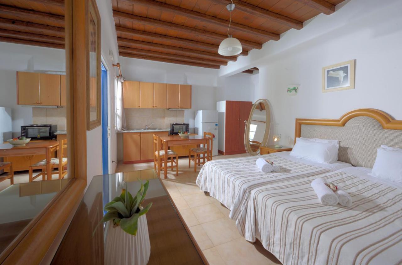 Adonis Rooms Playa Playa Kalo Livadi Exterior foto